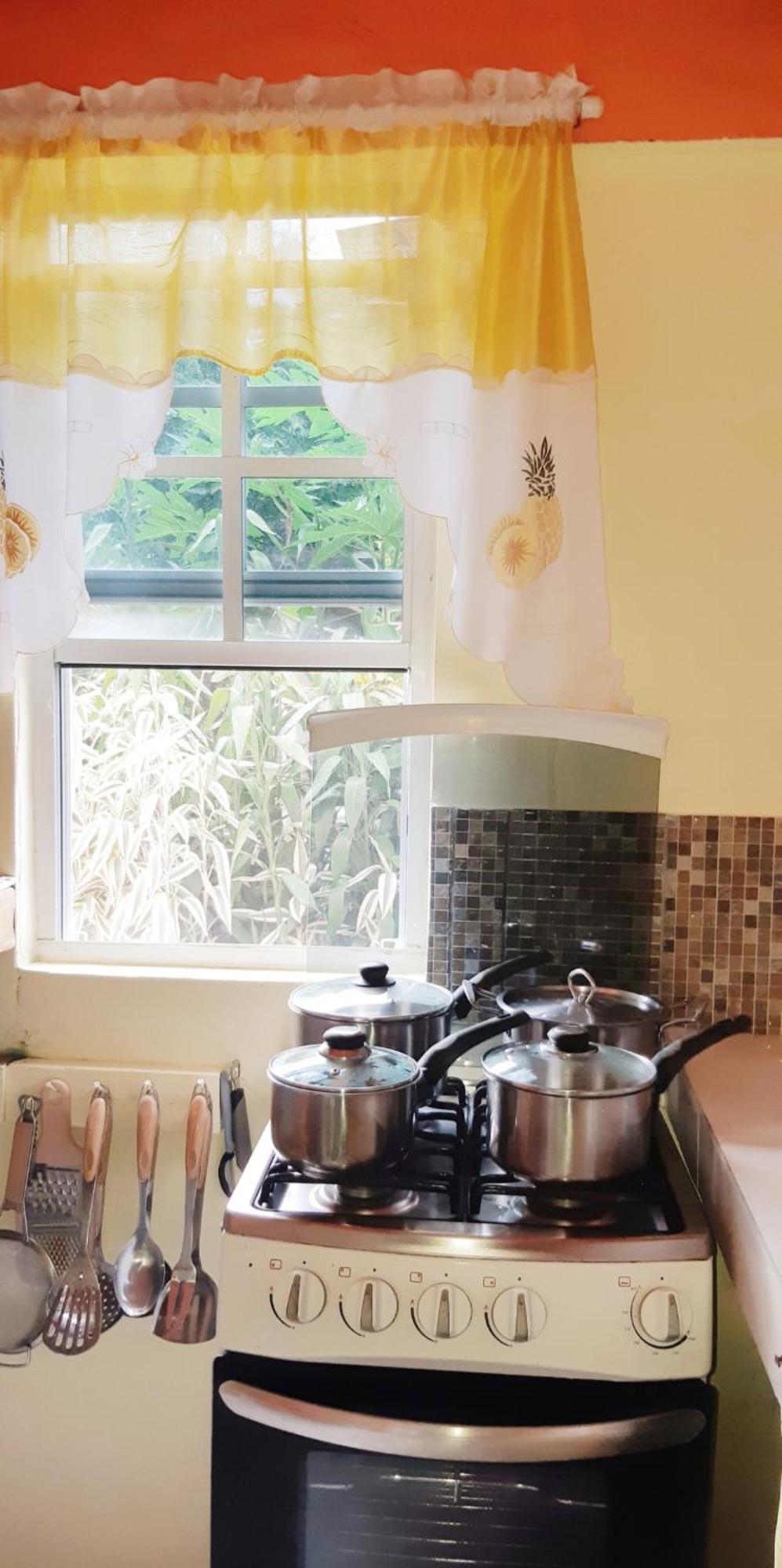 "Sunrise Inn" Nature Island Dominica Penville Buitenkant foto